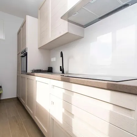 דירה Near Paklenica סלינה