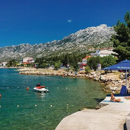 Apartment Near Paklenica2 *